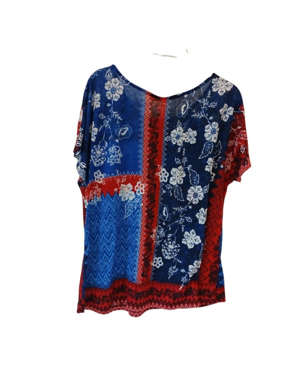 Avenue Size 26/28 Floral Patchwork Top W/ Necklace Red & Blue Short Sleeve #D18 - Picture 2 of 10